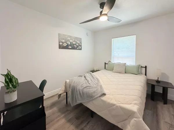 Coliving in Grant Park Tampa - East Tampa, Tampa