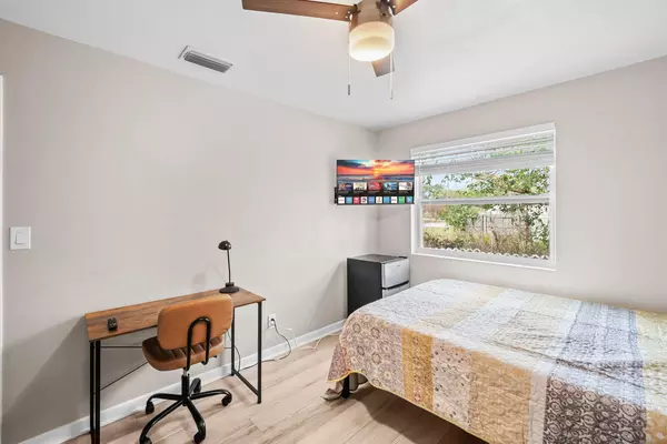 Coliving in Hogan - Southside, Jacksonville