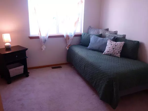 Coliving in Cimarron Hills - East COS, Colorado Springs