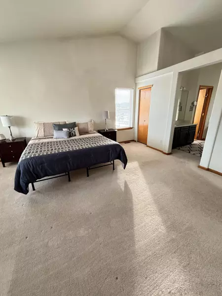 Coliving in Cimarron Hills - East COS, Colorado Springs