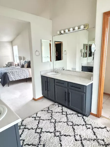 Coliving in Cimarron Hills - East COS, Colorado Springs