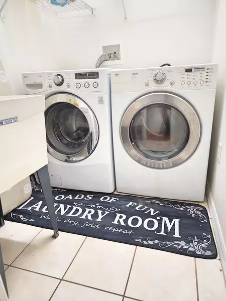 Coliving in Odessa - North Tampa, Tampa