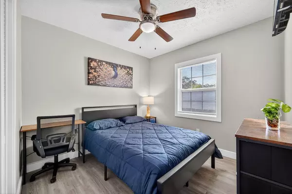 Coliving in Grant Park Tampa - East Tampa, Tampa