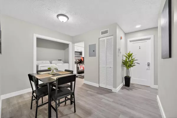 Coliving in Grant Park Tampa - East Tampa, Tampa