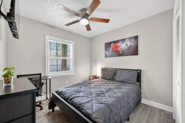 Coliving in Grant Park Tampa - East Tampa, Tampa