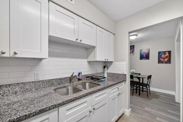 Coliving in Grant Park Tampa - East Tampa, Tampa