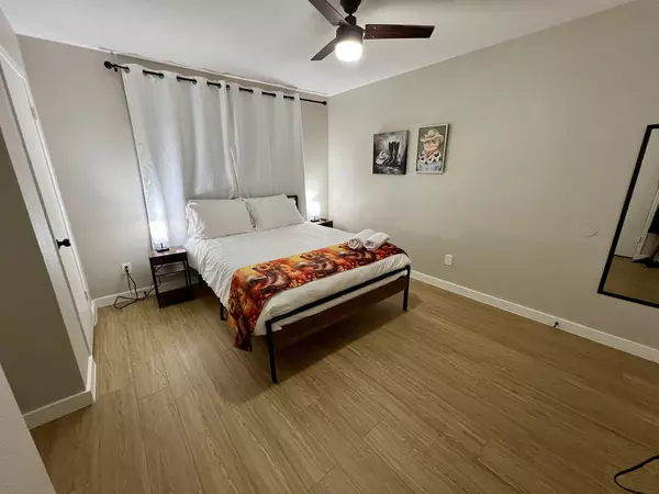 Coliving in Irving - Sw Dallas, Dallas