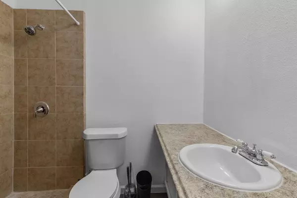 Coliving in Duncanville - Sw Dallas, Dallas