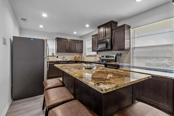 Coliving in Duncanville - Sw Dallas, Dallas