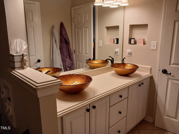 Coliving in Cary - Outer Triangle, Raleigh