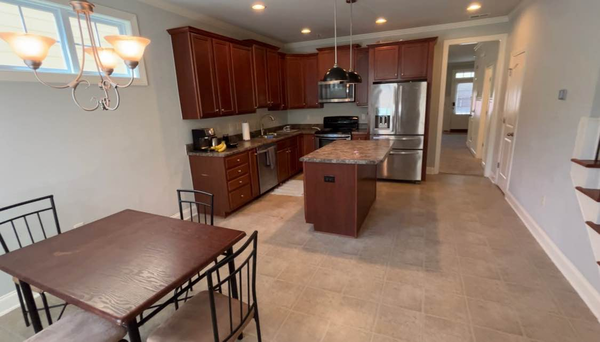 Coliving in Apex - Outer Triangle, Raleigh