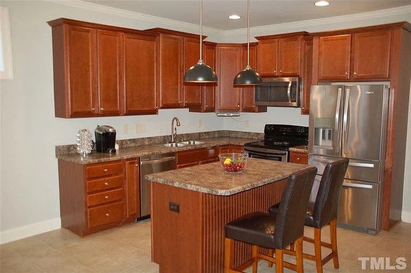 Coliving in Apex - Outer Triangle, Raleigh