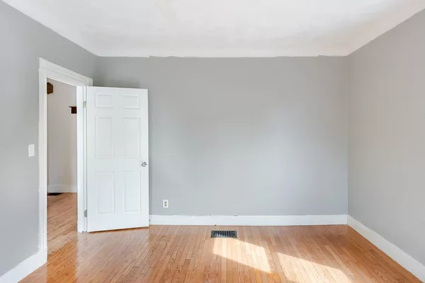 Coliving in Davis Square - Somerville, Boston