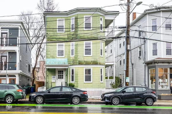 Coliving in Ward Two - Somerville, Boston