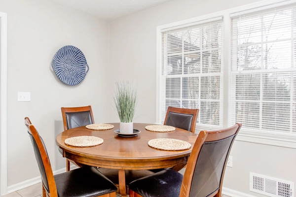 Coliving in Woodstock GA - North Atl, Atlanta