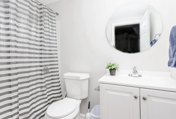 Coliving in Woodstock GA - North Atl, Atlanta