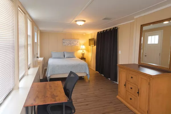 Coliving in San Mateo - Northside, Jacksonville