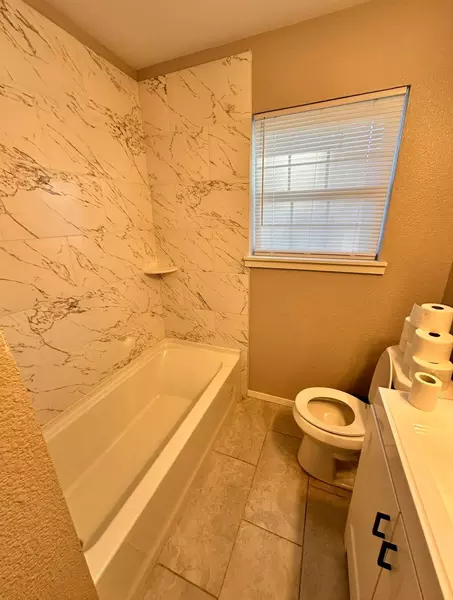 Coliving in Haltom City - Forth Worth, Dallas