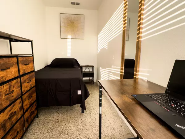 Coliving in Pine Hills - West Orlando, Orlando