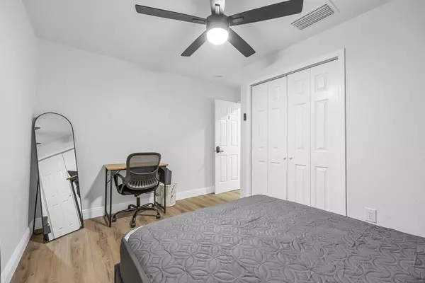 Coliving in Cocoa - Outer Orlando, Orlando