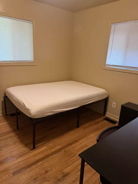 Coliving in Eagledale - West Indy, Indianapolis