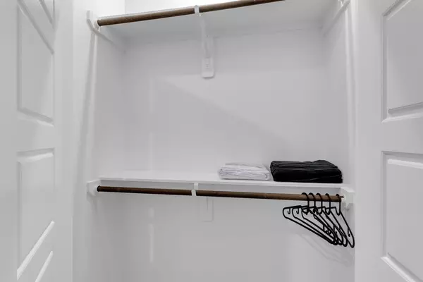 Coliving in The Woodlands - Nw Houston, Houston