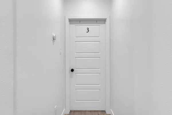 Coliving in The Woodlands - Nw Houston, Houston