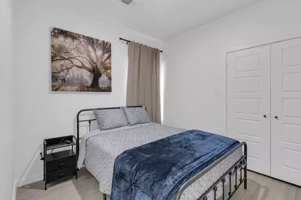 Coliving in The Woodlands - Nw Houston, Houston