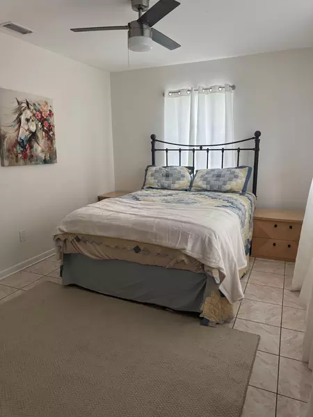 Coliving in Clearwater - Clearwater-St. Petersburg, Tampa