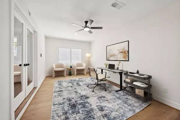 Coliving in Lazybrook / Timbergrove - Inner Loop, Houston