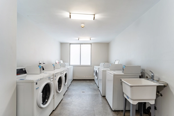 Coliving in Garneau - South Central, Edmonton