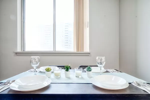 Coliving in Garneau - South Central, Edmonton