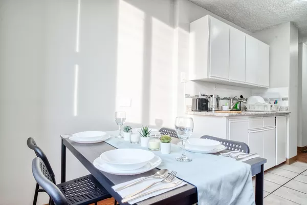 Coliving in Garneau - South Central, Edmonton