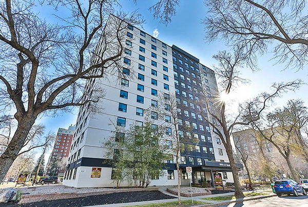 Coliving in Garneau - South Central, Edmonton