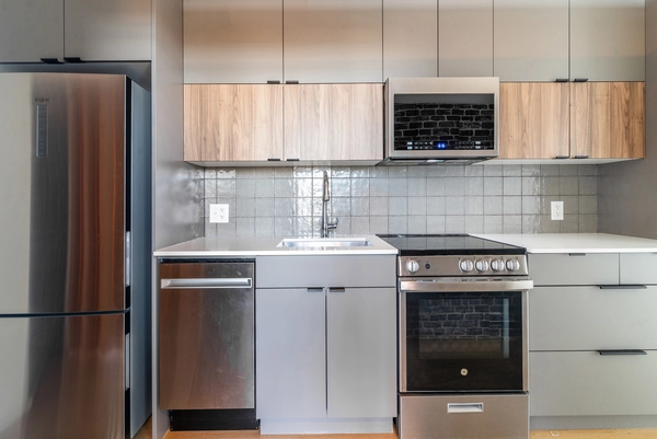 Coliving in Downtown Edmonton - Central Edmonton, Edmonton