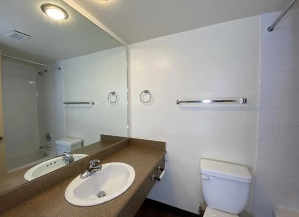 Coliving in Garneau - South Central, Edmonton