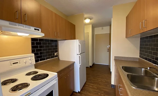 Coliving in Garneau - South Central, Edmonton