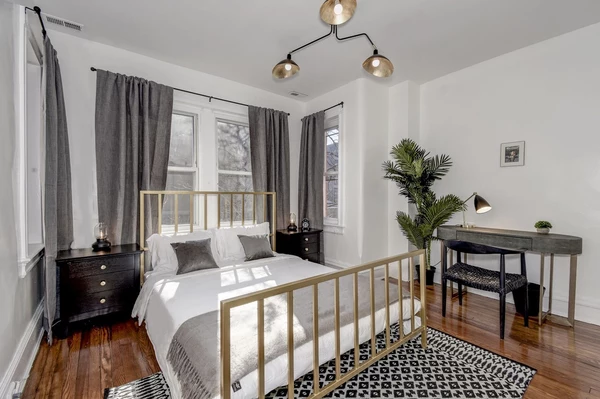 Coliving in Navy Yard - SE DC, Washington DC