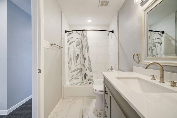 Coliving in Independence Heights - Nw Houston, Houston