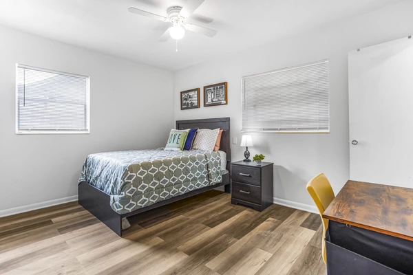 Coliving in Cedar Hills - Westside, Jacksonville