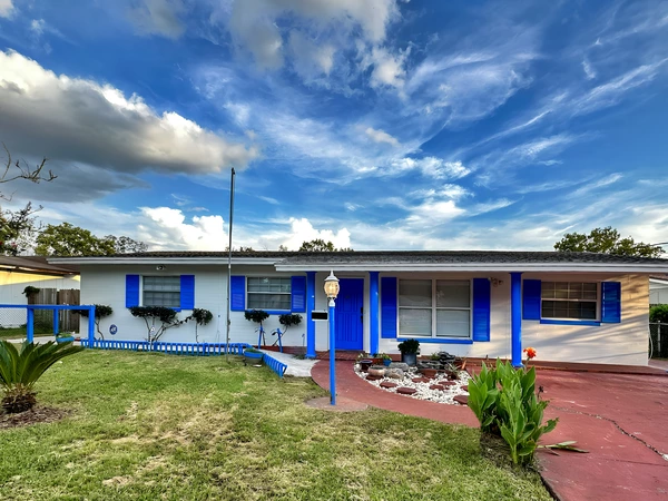 Coliving in Cedar Hills - Westside, Jacksonville