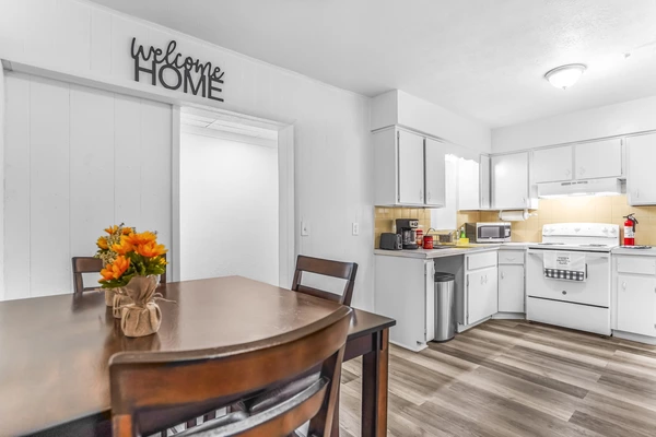 Coliving in Cedar Hills - Westside, Jacksonville