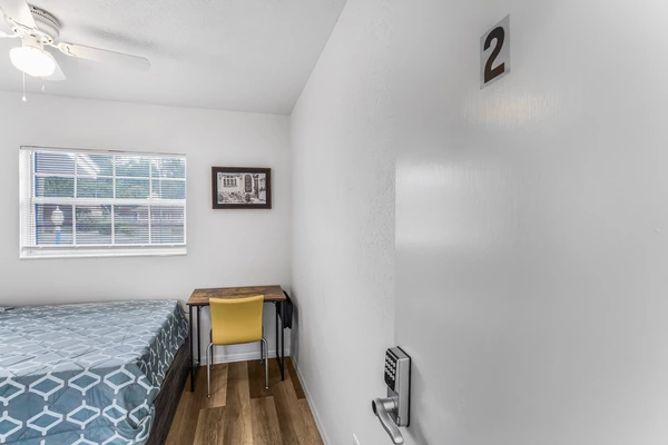 Coliving in Cedar Hills - Westside, Jacksonville