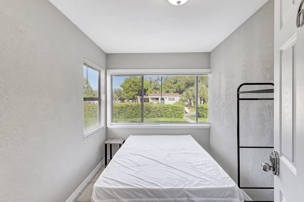 Coliving in Kenwood - Clearwater-St. Petersburg, Tampa