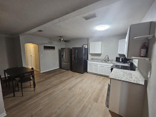 Coliving in Kenwood - Clearwater-St. Petersburg, Tampa