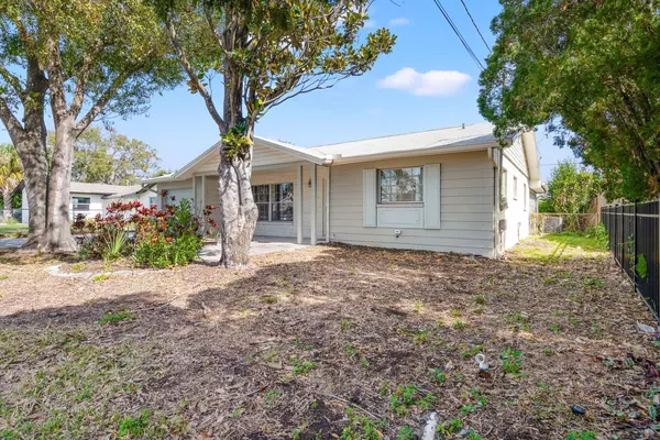 Coliving in University Square - North Tampa, Tampa