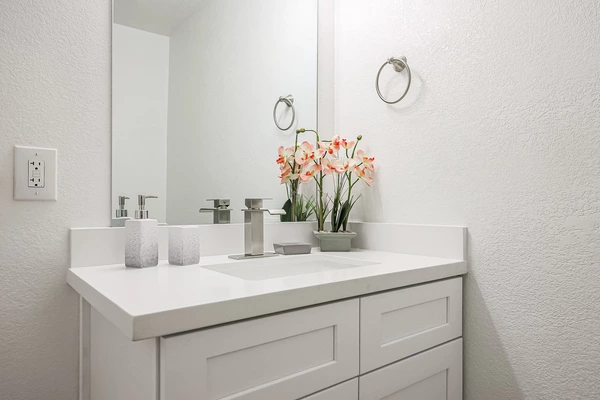 Coliving in Glendale - NW Valley, Phoenix