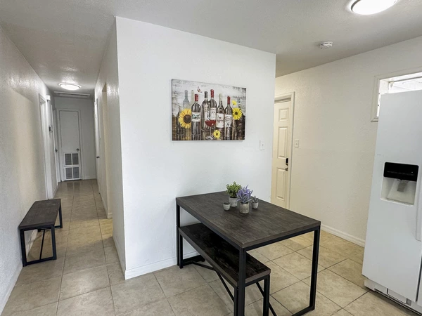 Coliving in Grant Park Tampa - East Tampa, Tampa
