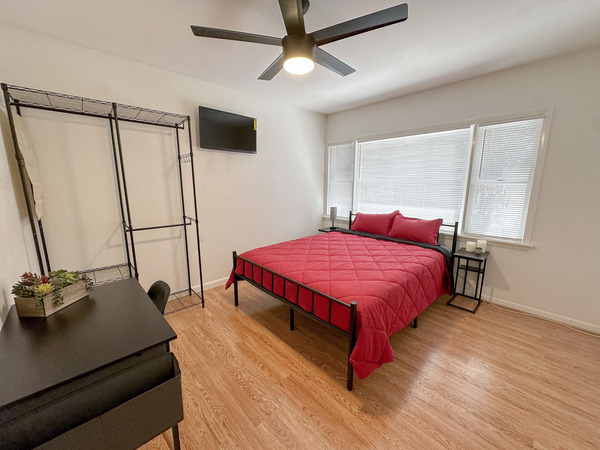 Coliving in Lealman - Clearwater-St. Petersburg, Tampa