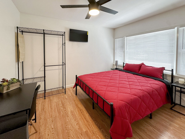 Coliving in Lealman - Clearwater-St. Petersburg, Tampa